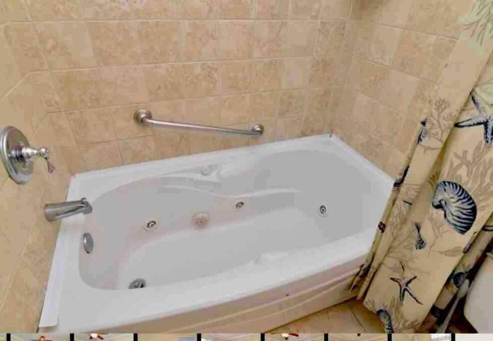 Beach Breeze 3, Pet Friendly, Walking Distance To Atlantic Ocean Free Parking شاطئ ميرتل المظهر الخارجي الصورة